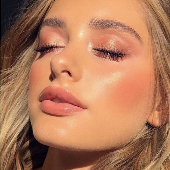 Fenty Beauty Cream Blush in Peach Face - Picture 6 of 13